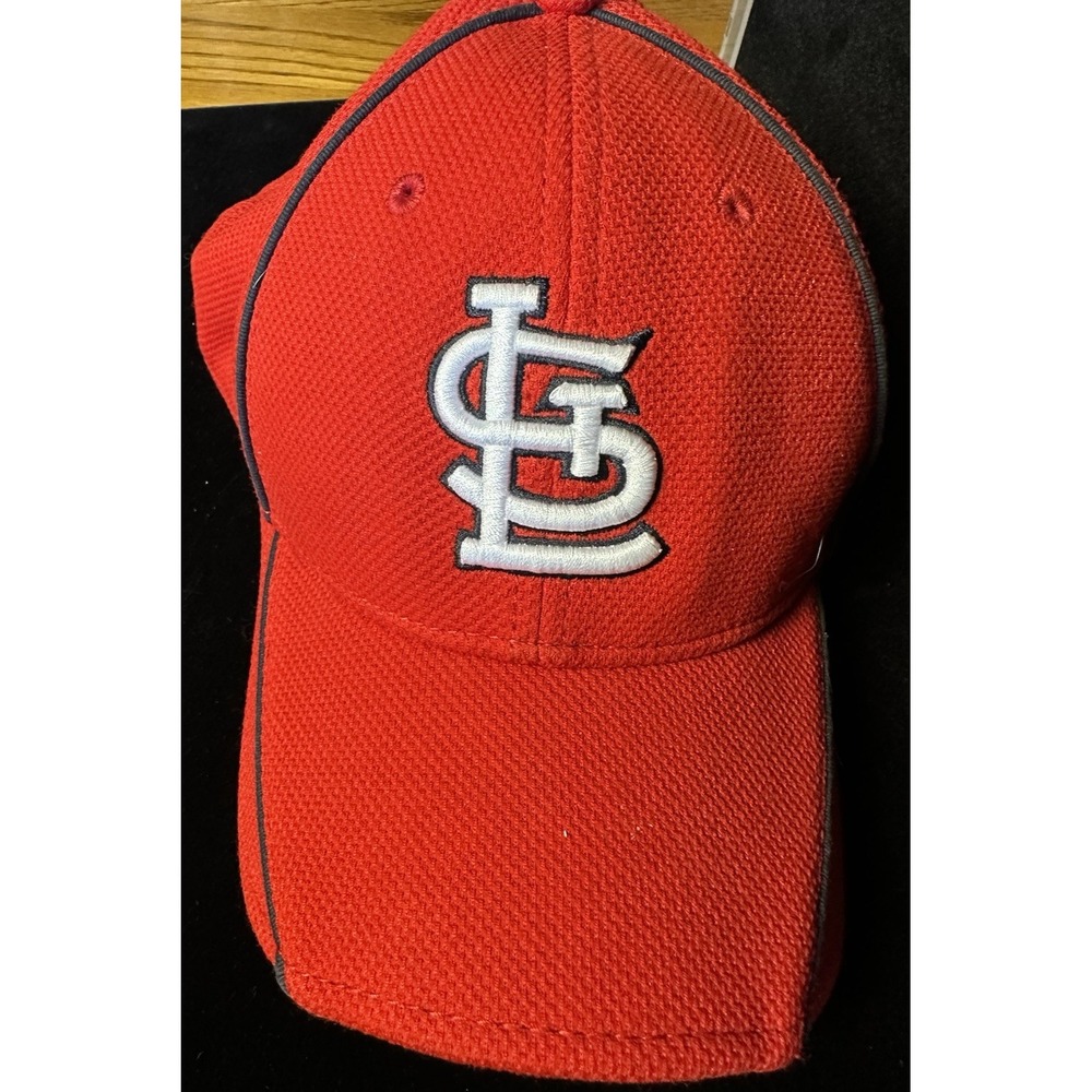 St. Louis Cardinals Hat New Era 39Thirty Batting Fitted Cap Sz Lg/XL Red